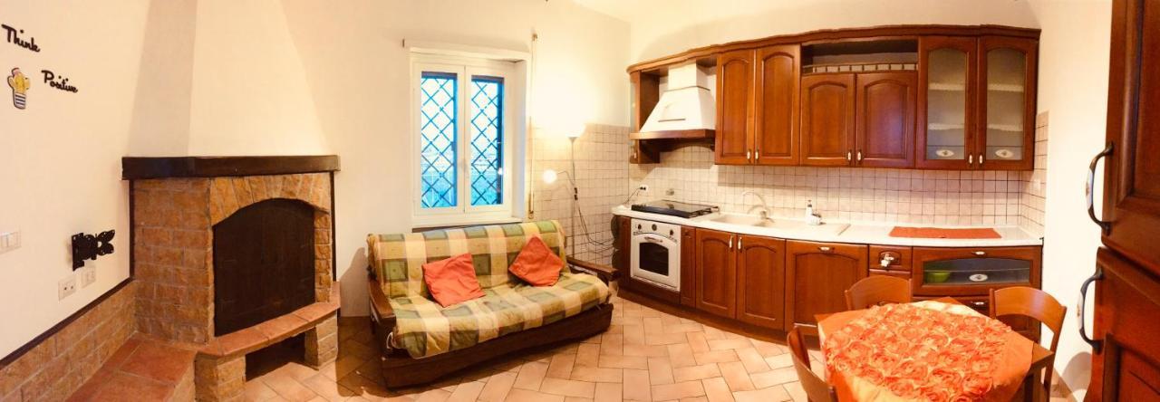 L' Attichetto Apartment *